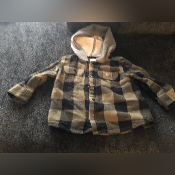 Baby Boy Clothes (3-6 months) 14 Pieces (mainly tops) - Picture 8 of 14